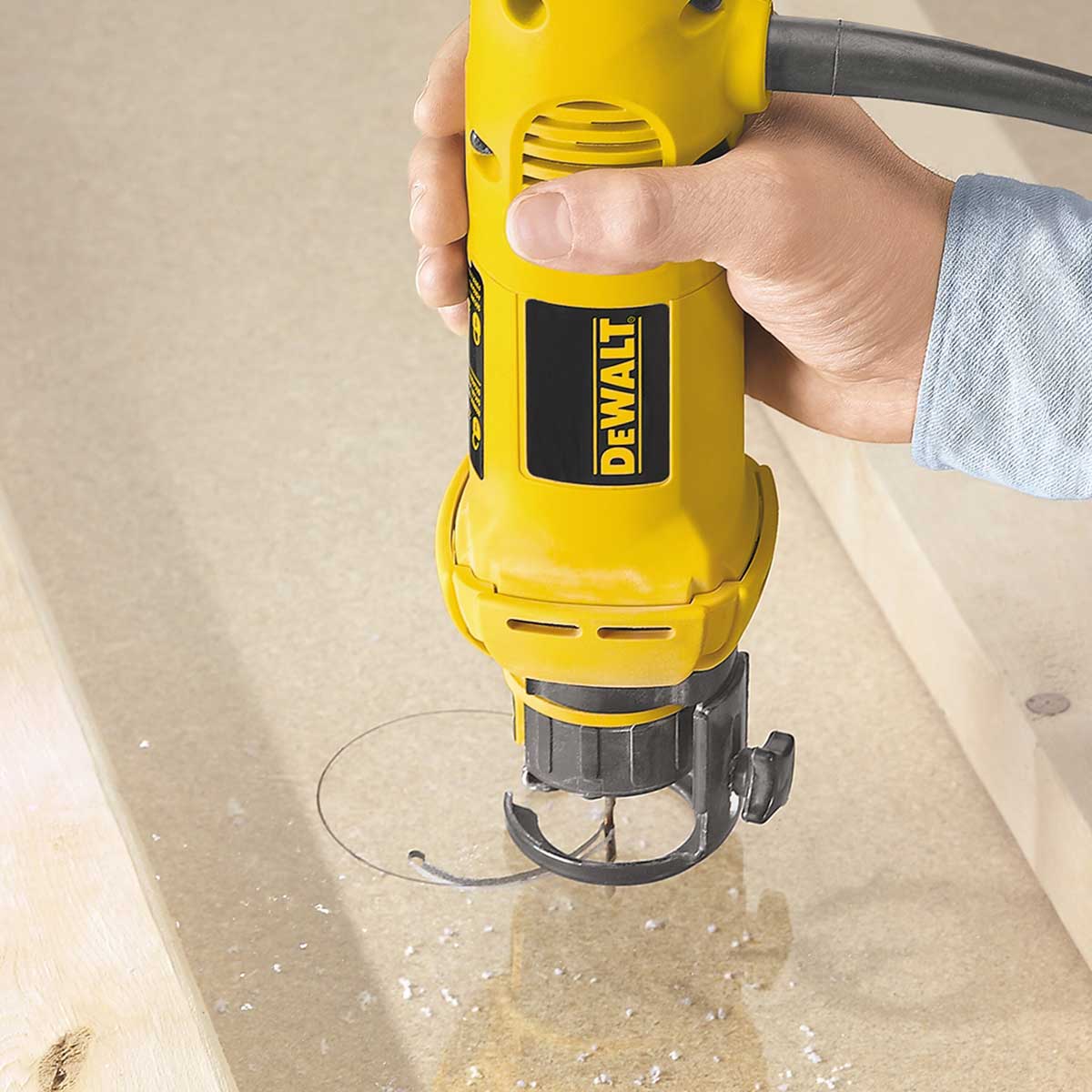 DeWalt DW660 Drywall Router